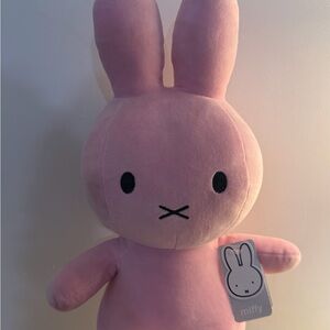 Miffy Pink Plush 🐰💕